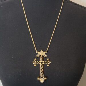 Sarah Coventry 1977 Limited Edition Majestic Cross